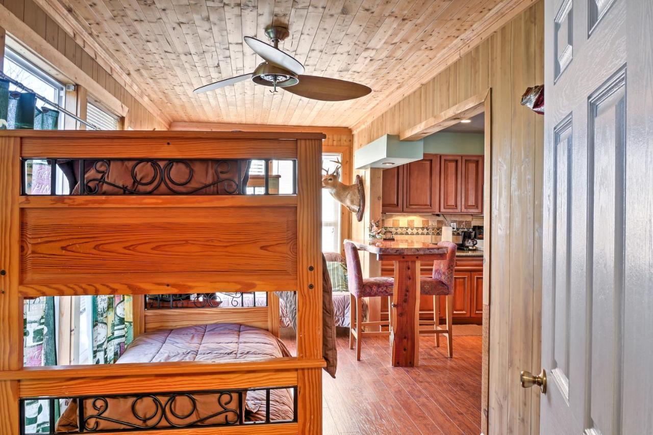 Paradise Cove Cabin With Boathouse And Dock Guntersville Exteriér fotografie