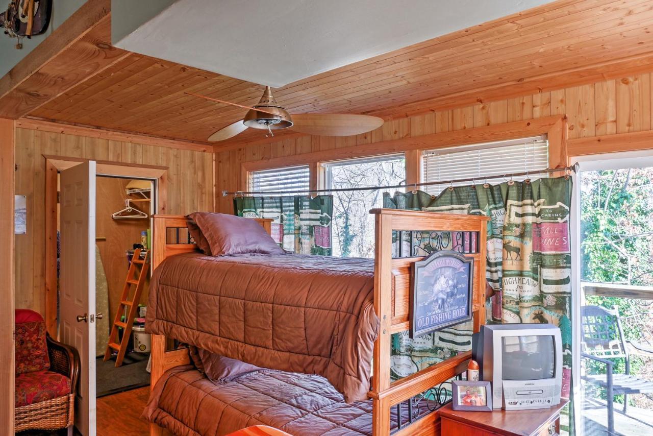 Paradise Cove Cabin With Boathouse And Dock Guntersville Exteriér fotografie